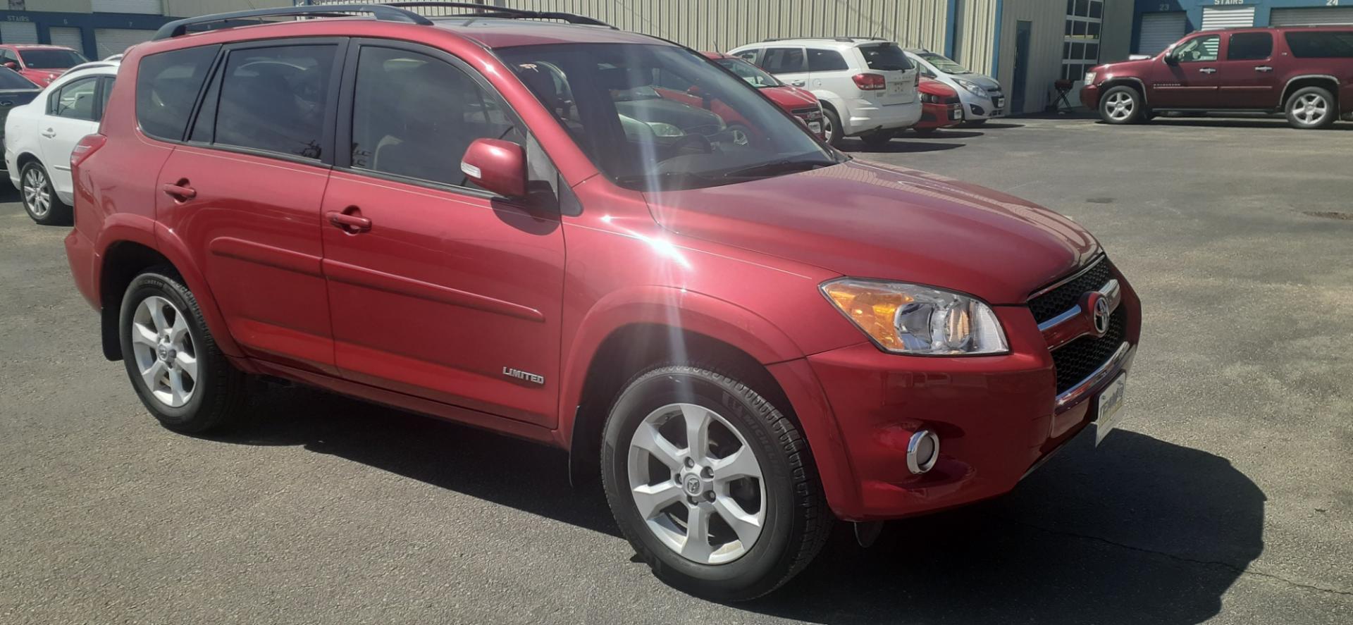 2012 Toyota RAV4 (JTMDF4DV3CD) , located at 2015 Cambell Street, Rapid City, SD, 57701, (605) 342-8326, 44.066433, -103.191772 - CARFAX AVAILABLE - Photo#5